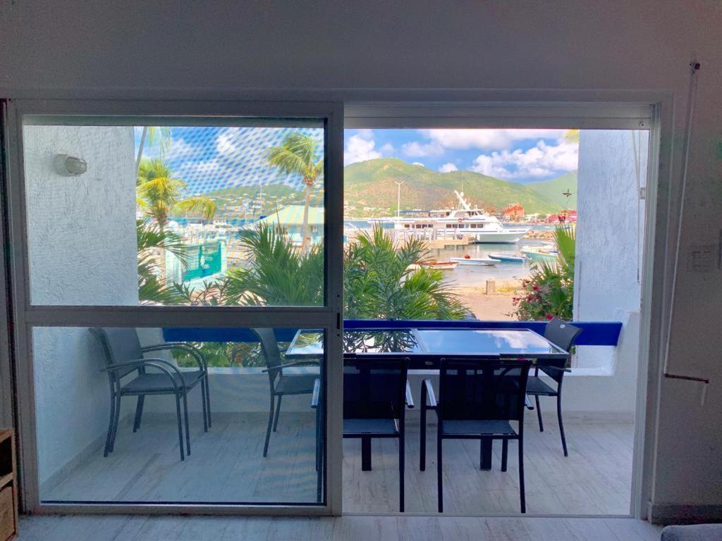 Appartement Neuf En Plein Coeur De Philipsburg Philipsburg  Exteriér fotografie